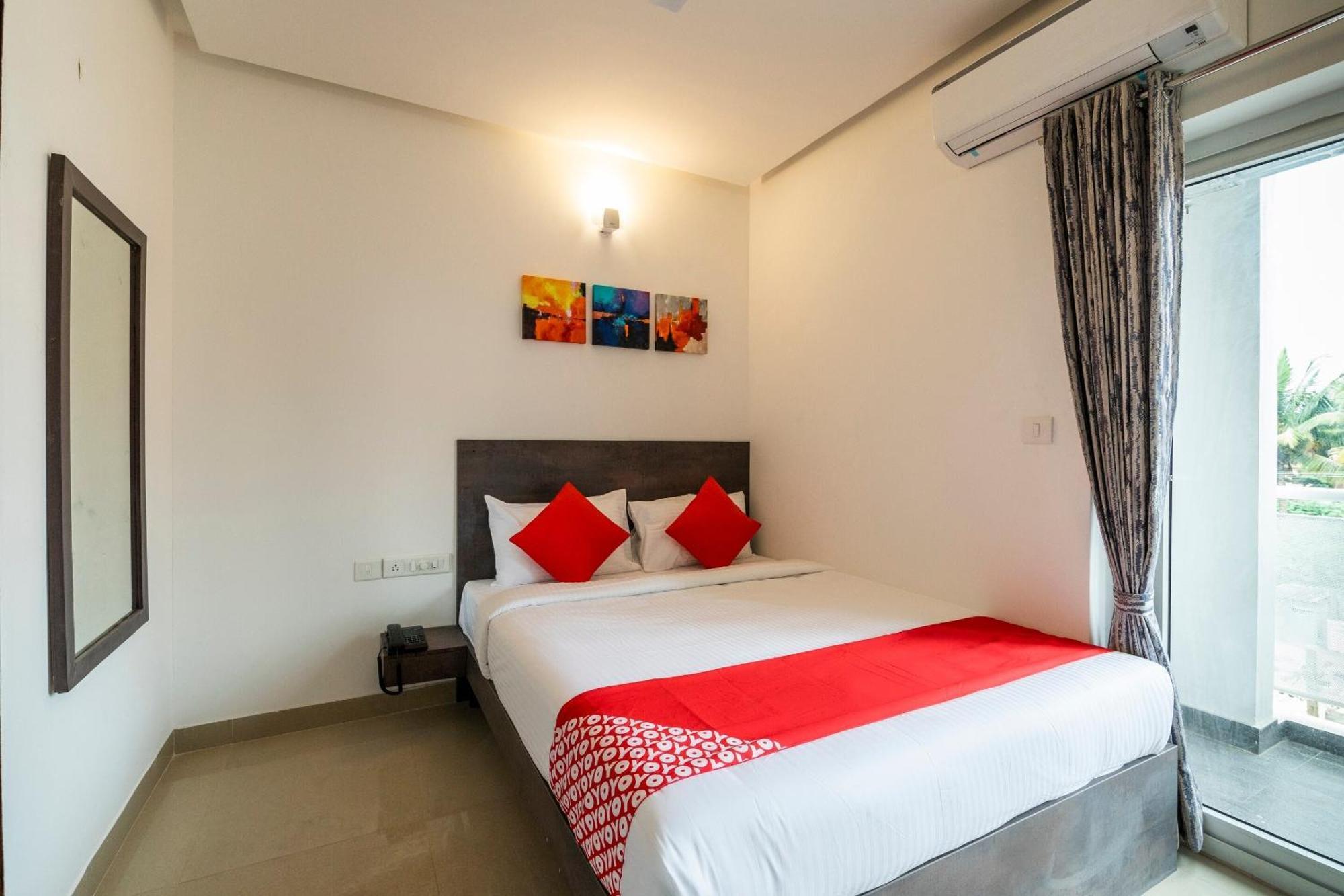 Super Townhouse Hebbal Hotel Bangalore Buitenkant foto